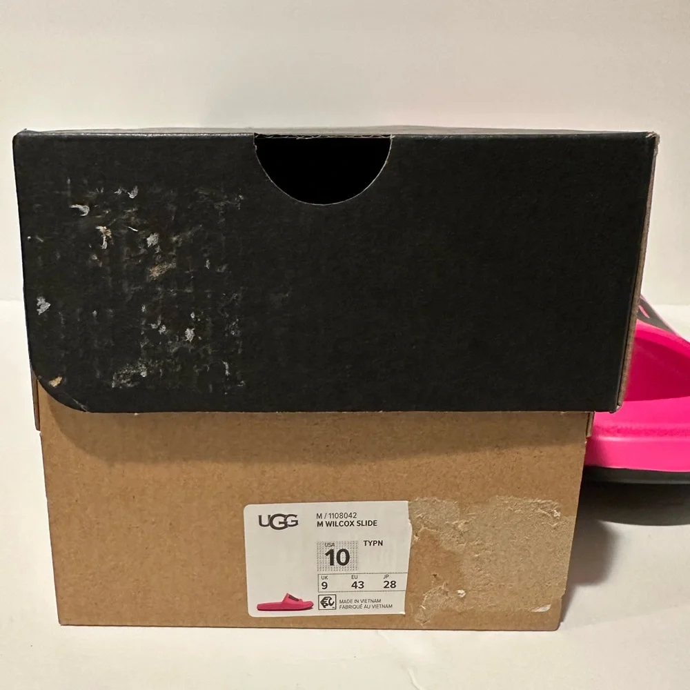 UGG Slides - Picture 9 of 10